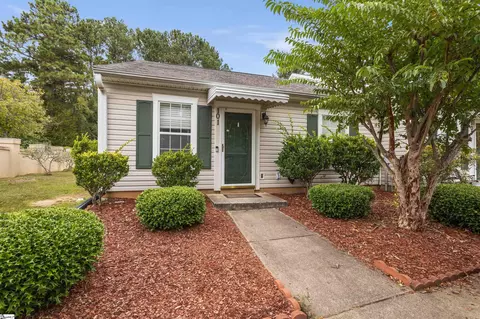 101 Saint Kitts Ct, Greenwood, SC 29649