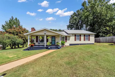 20 Crane Ave, Greenville, SC 29617