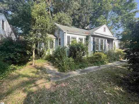 310 Grove Rd, Greenville, SC 29605