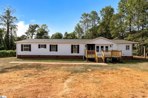 621 Love And Care Rd, Six Mile, SC 29682