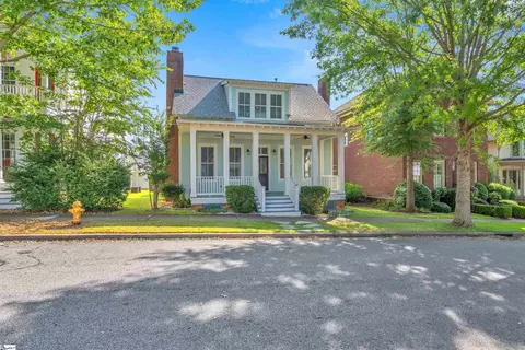 223 Austin Brook St, Simpsonville, SC 29681