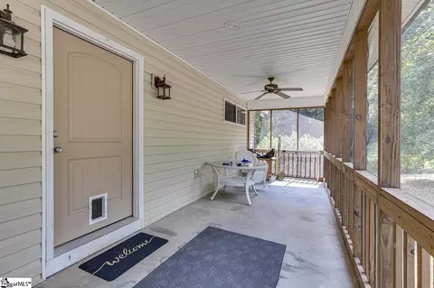 110 Destiny Ln, Honea Path, SC 29654 photo 2