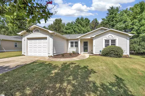 20 Woodtrace Cir, Greenville, SC 29615