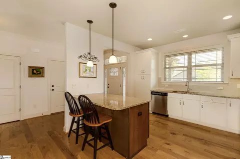 Kitchen - 303 Ashler Dr, Greer, SC 29650 photo 1 of 4