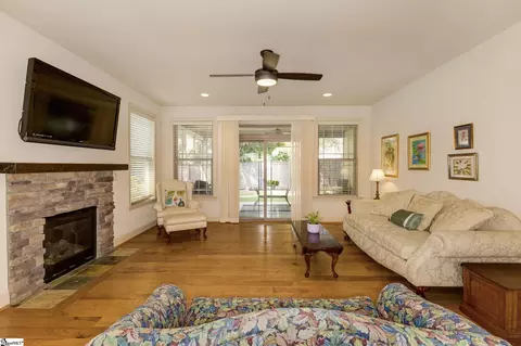 Living - 303 Ashler Dr, Greer, SC 29650 photo 2 of 2