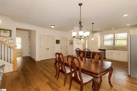 Dining - 303 Ashler Dr, Greer, SC 29650 photo 2 of 2