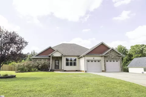 145 Glendower Ln, Chesnee, SC 29323