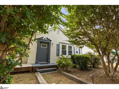 214 Darlington Ave, Greenville, SC 29609