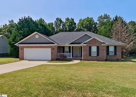 249 Lightwood Farm Rd, Woodruff, SC 29388