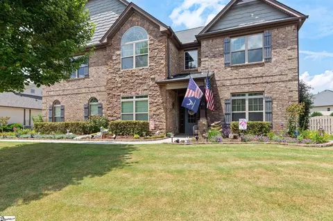 26 Tippecanoe St, Simpsonville, SC 29680