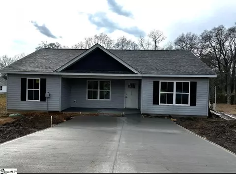 306 Marcy Jo Dr, Honea Path, SC 29654
