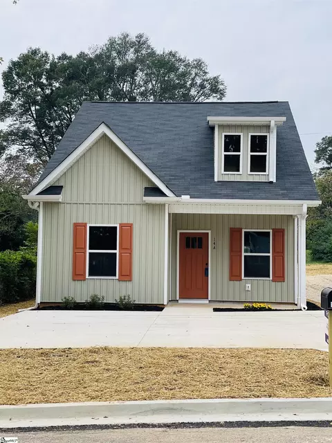 14 Elmwood Ave # A, Greenville, SC 29611