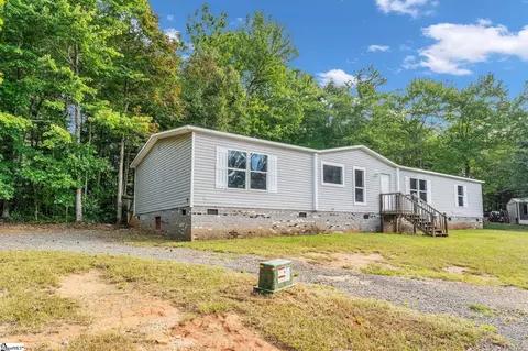 209 Eva Plz, Easley, SC 29640 photo 2