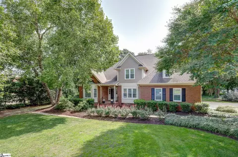 11 Shadow Mist Dr, Simpsonville, SC 29681