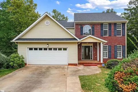 109 Misty View Ct, Greenville, SC 29615