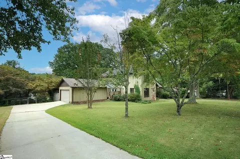 Exterior - 114 Windamere Rd, Easley, SC 29640 photo 2 of 6