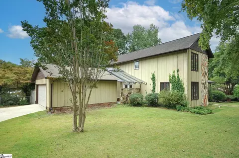 Exterior - 114 Windamere Rd, Easley, SC 29640 photo 3 of 6