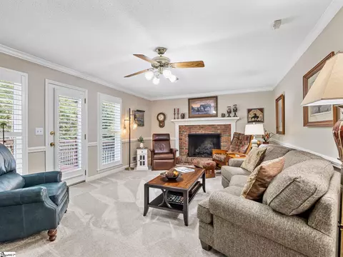 Living - 101 Roscommon Run, Moore, SC 29369 photo 1 of 1