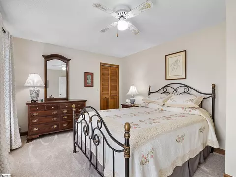 Bedroom - 101 Roscommon Run, Moore, SC 29369 photo 3 of 5