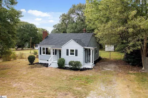 204 Churchill Cir, Greenville, SC 29605