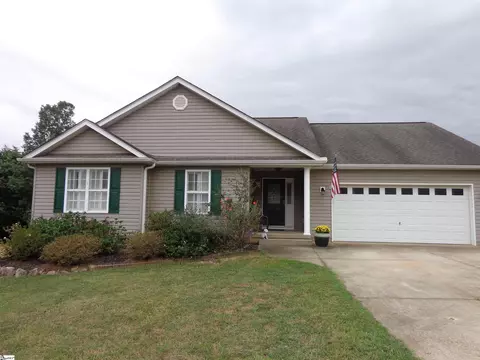 22 Cole Creek Ct, Greer, SC 29651