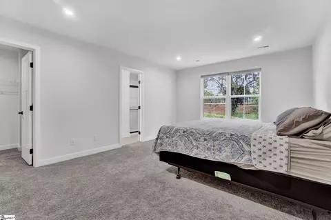 Bedroom - 14 Connaught Ct, Mauldin, SC 29662 photo 5 of 6