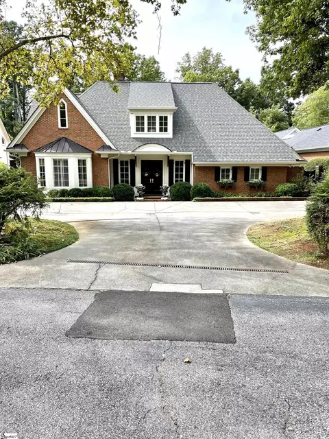 205 Hidden Hills Dr, Greenville, SC 29605