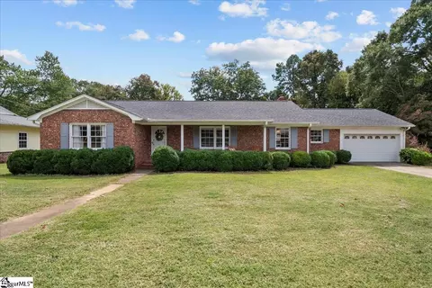 118 Woodbury Cir, Taylors, SC 29687