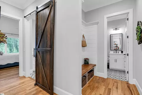 Entry Way - 842 Kist Rd, Greer, SC 29651 photo 4 of 4