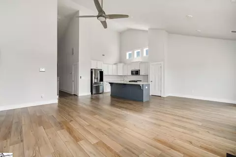 Living - 234 Iris Dr, Easley, SC 29642 photo 3 of 5