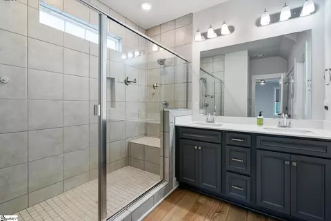 Bath - 234 Iris Dr, Easley, SC 29642 photo 1 of 3