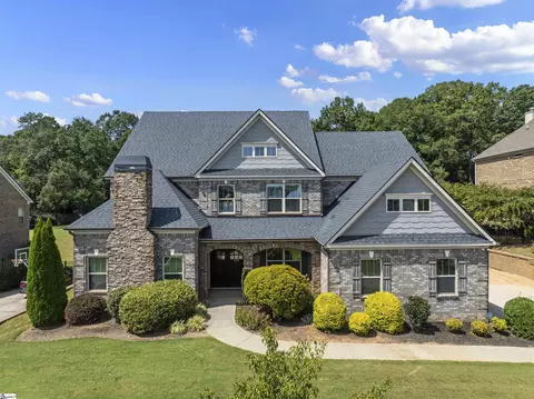 259 Tuxedo Ln, Greer, SC 29651