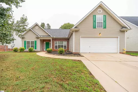 8 Cranebill Dr, Simpsonville, SC 29680