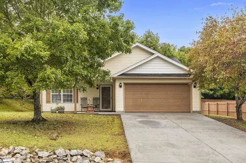 117 Beverly Dr, Easley, SC 29640