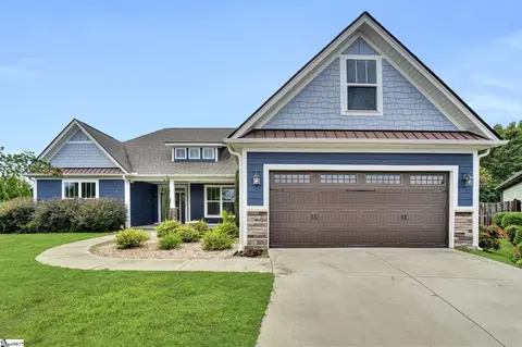 1013 Anglian Pl, Simpsonville, SC 29681