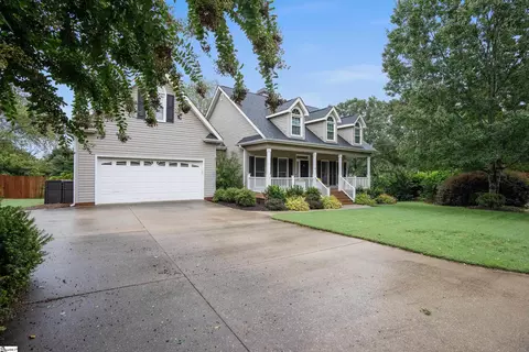 2 Hoptree Dr, Greer, SC 29650