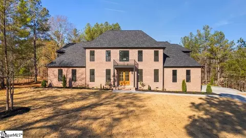23 Clock Tower Ct, Belton, SC 29627