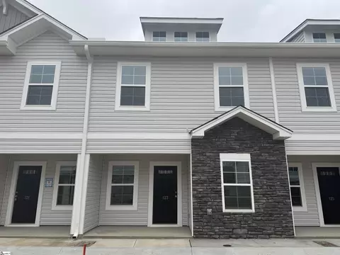 123 Foundation Way, Simpsonville, SC 29681