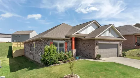 6 Holly Branch Trl, Piedmont, SC 29673