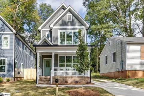 15 Miller St, Greenville, SC 29607