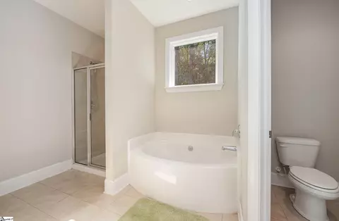 Bath - 199 Upper Lake Dr, Easley, SC 29640 photo 1 of 3