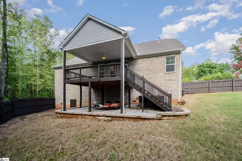 Exterior - 199 Upper Lake Dr, Easley, SC 29640 photo 6 of 7