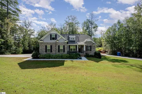 199 Upper Lake Dr, Easley, SC 29640