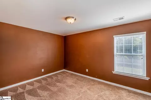 Bedroom - 449 Victory Ln, Moore, SC 29369 photo 2 of 2