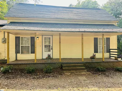22 Walnut St, Startex, SC 29377 photo 2