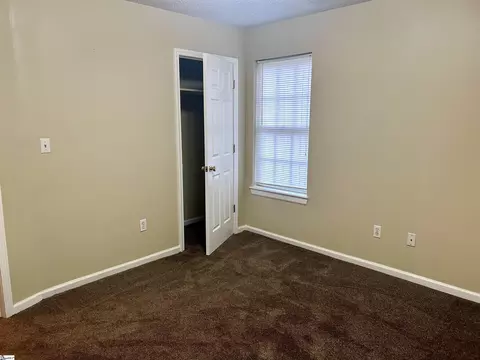 22 Walnut St, Startex, SC 29377 photo 5