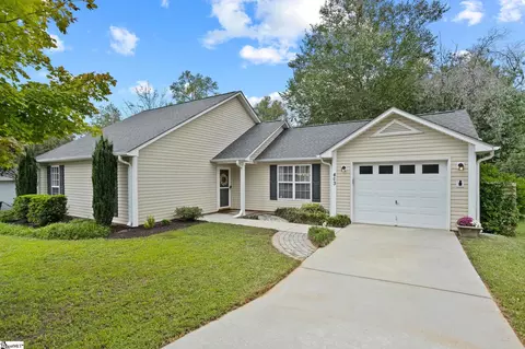 403 Pheasant Ridge Dr, Taylors, SC 29687