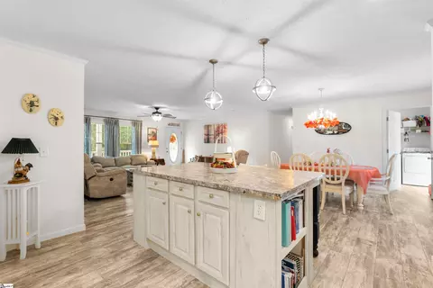 114 Philbert Rd, Easley, SC 29642 photo 8