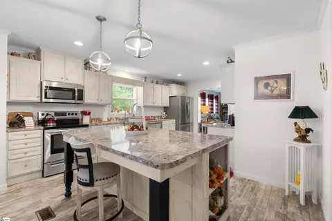 114 Philbert Rd, Easley, SC 29642 photo 12