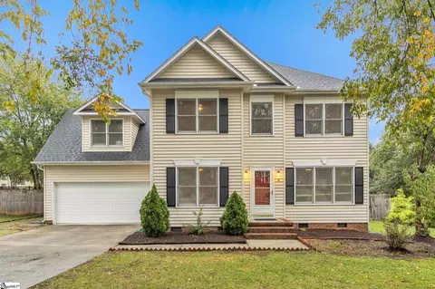 4 European Plum Ct, Simpsonville, SC 29681